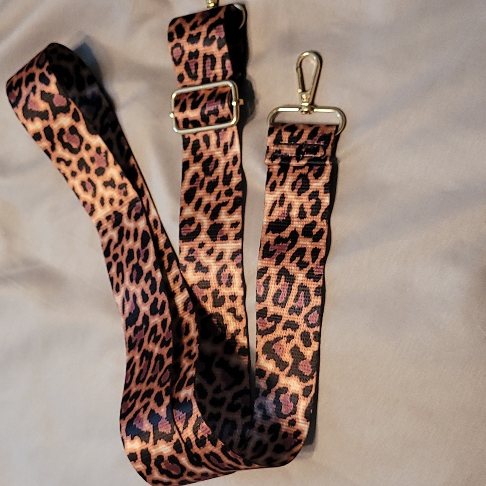 Leapord purse strap